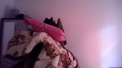 Snapshot of joybook8 chatting on 02-06-25, 09:32 joybook8 online show from 02-06-25, 09:32