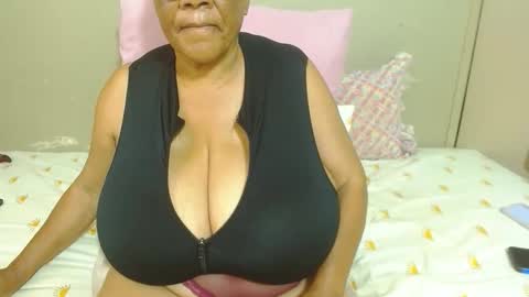 DairyQueen online show from 01-08-26, 01:57