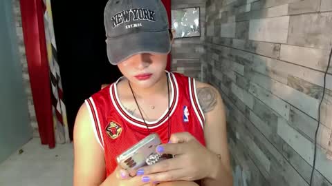 Snapshot of joycum_xxx chatting on 01-23-25, 11:47 JOY in your heart online show from 01-23-25, 11:47