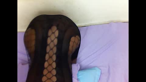 Snapshot of joyjay2 chatting on 12-16-25, 05:51 joyjay2 online show from 12-16-25, 05:51