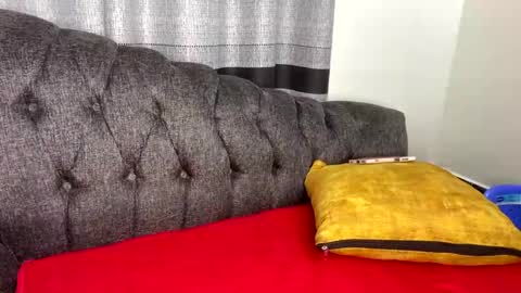 Butterflyass online show from 03-20-26, 04:17