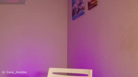 Snapshot of jpeggyc chatting on 11-07-25, 12:43 Danae online show from 11-07-25, 12:43