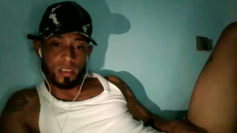 jpineda97 online show from 01-16-26, 04:27