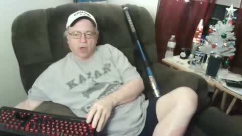 Snapshot of jpmel99 chatting on 12-24-24, 06:22 jpmel99 online show from 12-24-24, 06:22