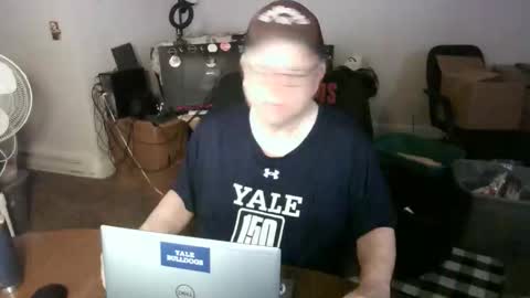 Snapshot of jpmel99 chatting on 05-14-26, 06:31 jpmel99 online show from 05-14-26, 06:31