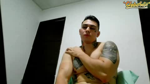 Snapshot of jq401055 chatting on 04-17-26, 11:52 Jaxxx67 online show from 04-17-26, 11:52