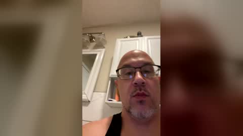 Snapshot of jr1871 chatting on 02-07-26, 01:20 jr1871 online show from 02-07-26, 01:20