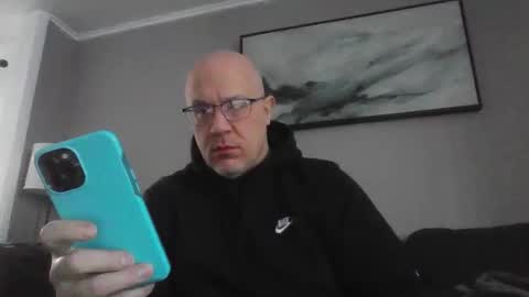 Snapshot of jr1871 chatting on 02-09-26, 12:42 jr1871 online show from 02-09-26, 12:42