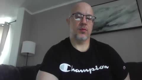 Snapshot of jr1871 chatting on 03-06-26, 03:52 jr1871 online show from 03-06-26, 03:52