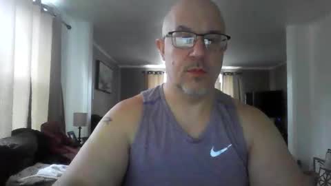 Snapshot of jr1871 chatting on 03-13-26, 02:34 jr1871 online show from 03-13-26, 02:34