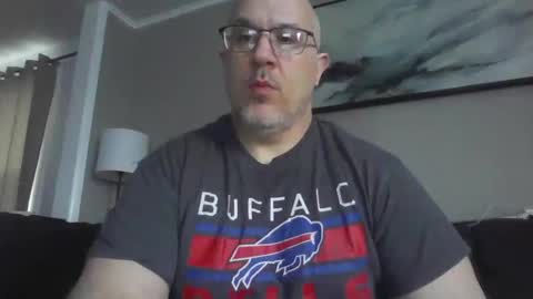 Snapshot of jr1871 chatting on 03-16-26, 12:31 jr1871 online show from 03-16-26, 12:31