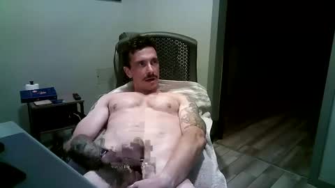 Snapshot of jsigns1988 chatting on 10-02-25, 01:51 Jsigns1988 online show from 10-02-25, 01:51