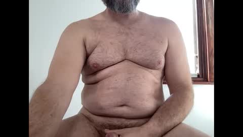 Snapshot of jstenjytheshow chatting on 02-01-25, 05:47 Just Enjoy the Show online show from 02-01-25, 05:47