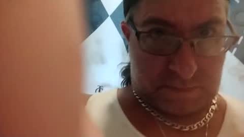 Snapshot of jtg1576 chatting on 07-13-26, 05:05 jtg1576 online show from 07-13-26, 05:05