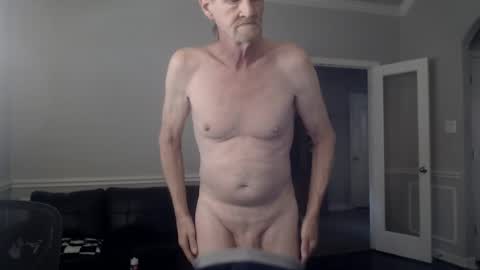 jtull52 online show from 12-24-24, 08:05