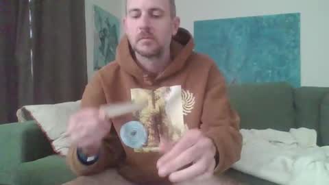 Snapshot of ju537705 chatting on 10-08-25, 10:02 ju537705 online show from 10-08-25, 10:02