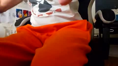 Snapshot of ju537705 chatting on 10-16-25, 04:57 ju537705 online show from 10-16-25, 04:57