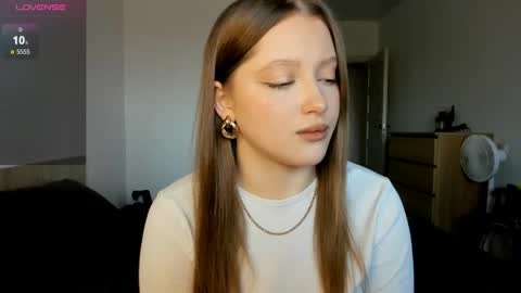 Julia and Julia online show from 04-16-26, 09:10