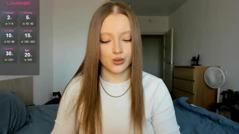 Julia and Julia online show from 04-21-26, 07:58