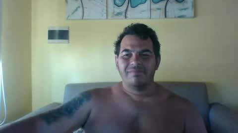 Snapshot of juan1019rosa chatting on 01-13-25, 01:39 ronaldo online show from 01-13-25, 01:39