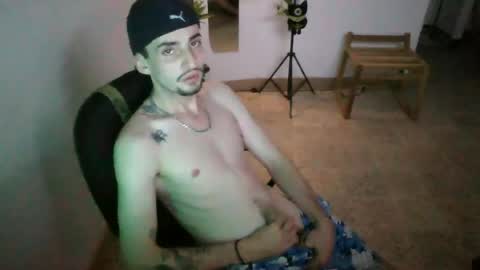 Snapshot of juan235665 chatting on 06-16-26, 01:19 juan235665 online show from 06-16-26, 01:19