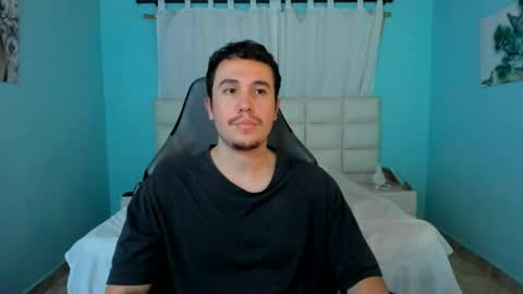 Juan online show from 04-14-26, 01:11