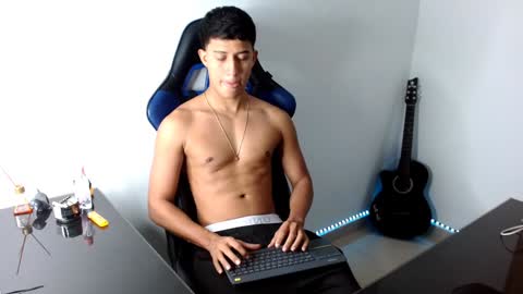 JuanDa online show from 01-27-25, 03:37