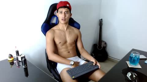 JuanDa online show from 02-05-25, 03:13