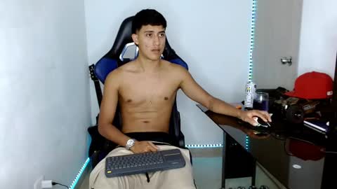 JuanDa online show from 03-11-25, 01:26