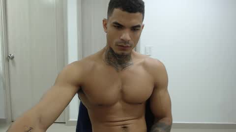 Snapshot of juan_gomez_1 chatting on 01-06-25, 10:35 juan_gomez_1 online show from 01-06-25, 10:35