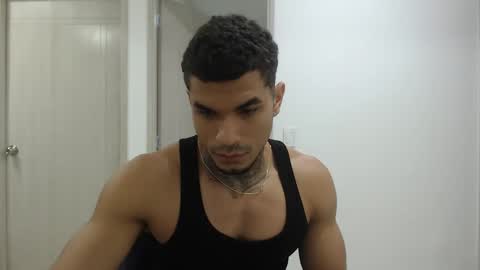 Snapshot of juan_gomez_1 chatting on 02-06-25, 11:21 juan_gomez_1 online show from 02-06-25, 11:21
