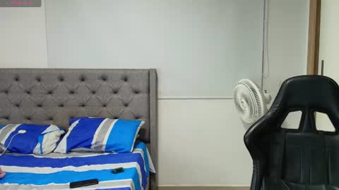 juan_gomez_1 online show from 07-03-26, 10:54