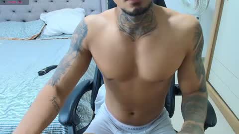 juan_gomez_1 online show from 07-28-26, 02:18
