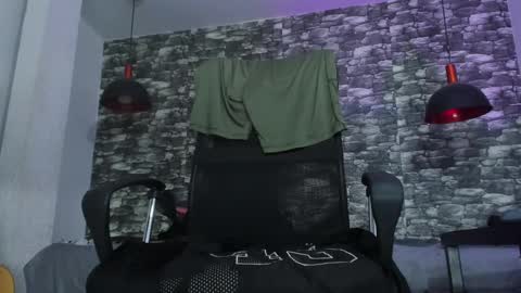 Snapshot of juan_jsmith chatting on 03-10-25, 03:30 juan_jsmith online show from 03-10-25, 03:30