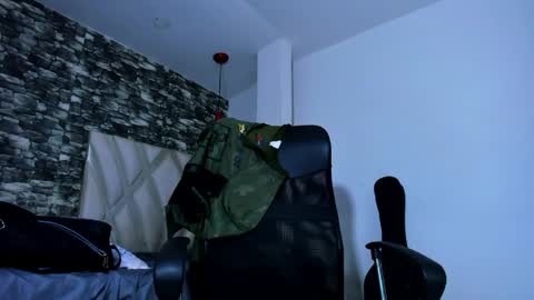 juan_jsmith online show from 05-07-26, 02:44
