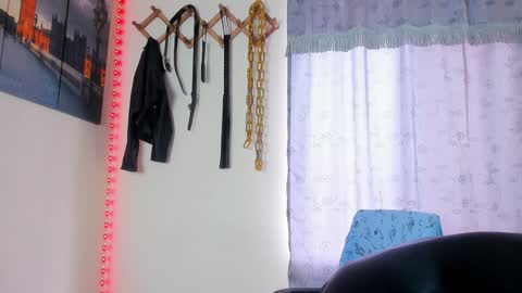 Juan Esteban online show from 01-07-25, 07:49