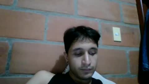 juanc23_371 online show from 01-03-25, 01:05
