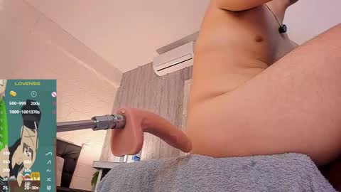 Snapshot of juandiamonds chatting on 02-17-26, 02:46 Juan David online show from 02-17-26, 02:46