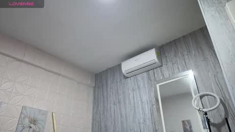 Snapshot of juandiamonds chatting on 02-22-26, 12:47 Juan David online show from 02-22-26, 12:47