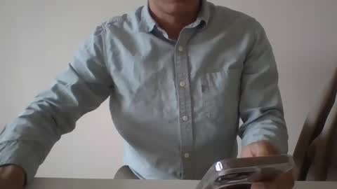 juanearth1 online show from 04-22-26, 09:38