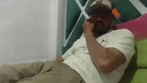 juanfe_style online show from 09-30-25, 11:54