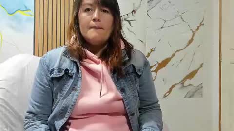 juanita online show from 07-21-26, 08:27