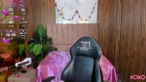 JUANITA online show from 04-09-26, 11:37