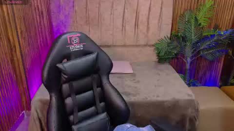 JUANITA online show from 07-07-26, 11:47