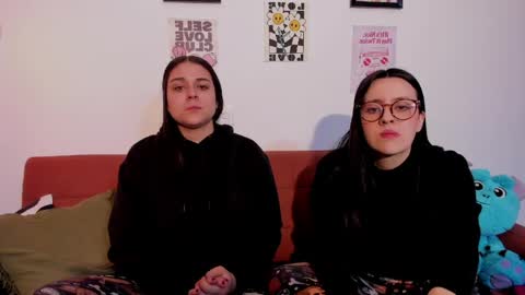 juanitaaa_ online show from 06-09-26, 05:08