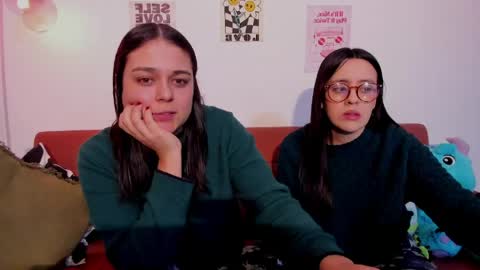 juanitaaa_ online show from 06-10-26, 04:45