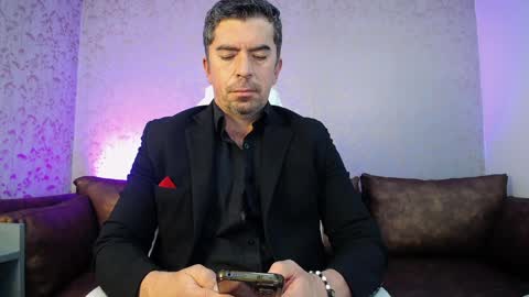 Juan k online show from 04-11-26, 04:06