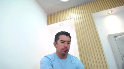 Juan k online show from 04-24-26, 01:02