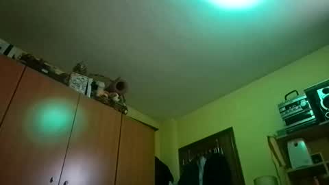 juanka85564456 online show from 09-28-25, 02:17