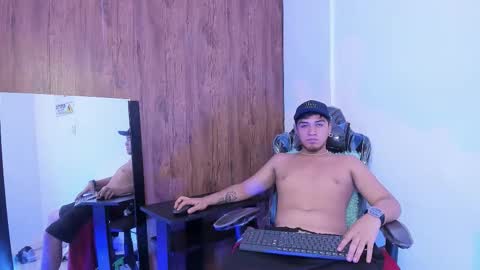 JUAN  online show from 10-12-25, 05:17